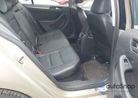 2014 Volkswagen Jetta 2.0L Tdi из США, поврежденный, VIN 3VWLL7AJXEM233356